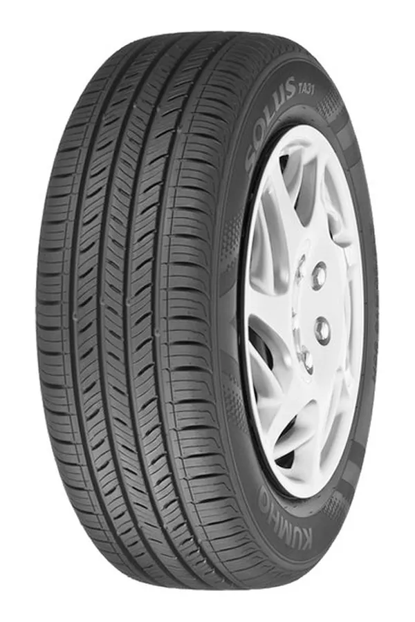 Kumho Solus TA31 215/55 R17 94V